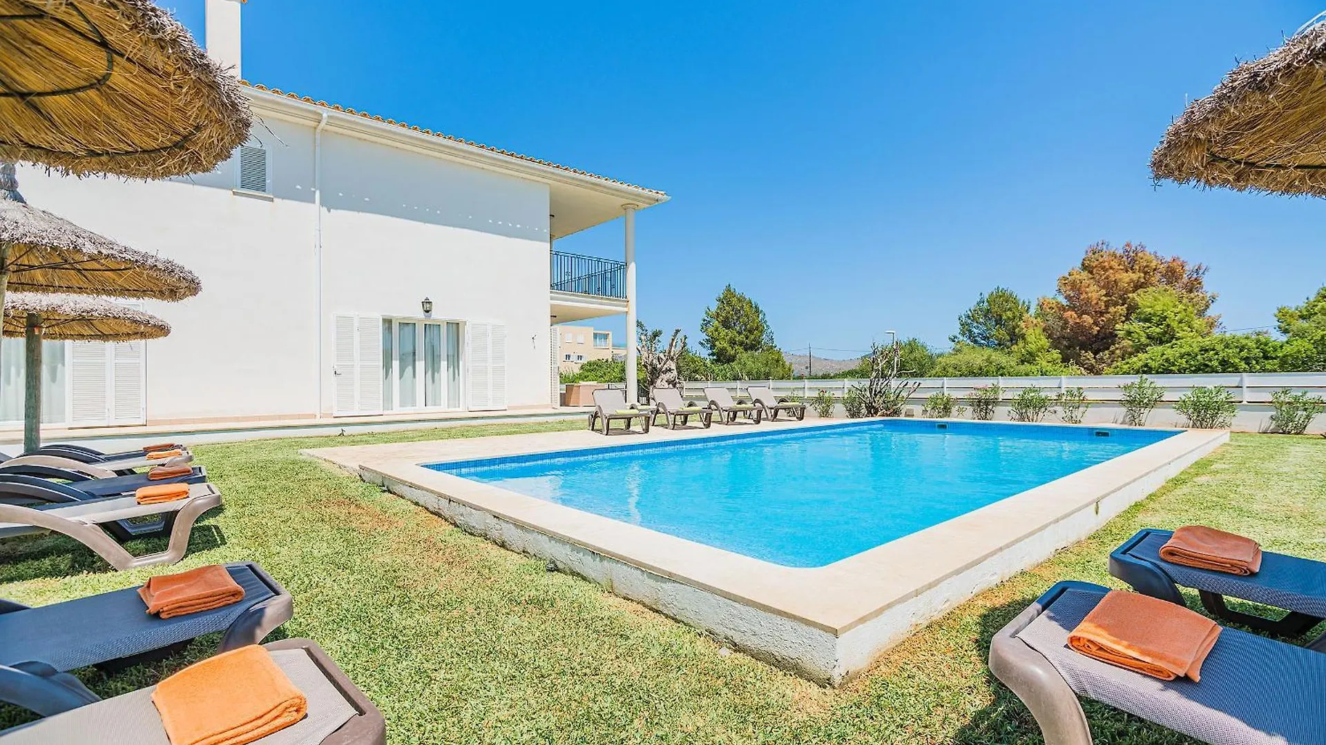 Villa Quiros 2 Port de Pollença 0*,  Španělsko